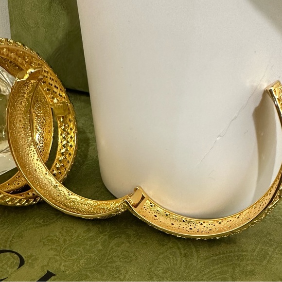 🎗️3 Large Exquisite Egytain G.F Bangles (NEW)🎗️ - Picture 4 of 5